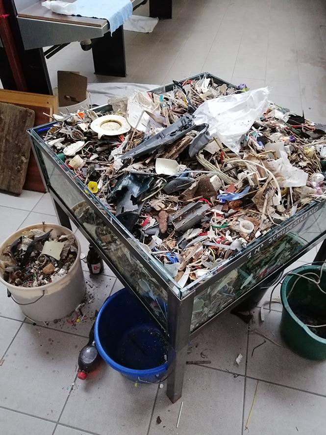 Afval dat gebruikt wordt als recyclagemateriaal voor beeldende kunst door de leerlingen BAK van Kunstkaai